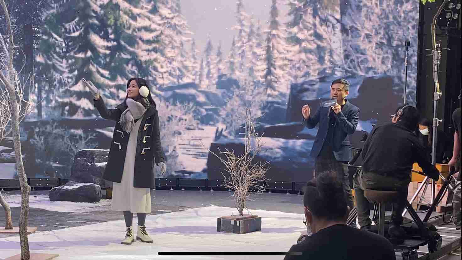 2121非凡以ALED先进显屏技术，，，与金马奖视觉特效团队“再现影像”携手合作打造LED虚拟摄影棚，，，，提供沉浸式表演体验，，，，并精简拍摄成本与时间